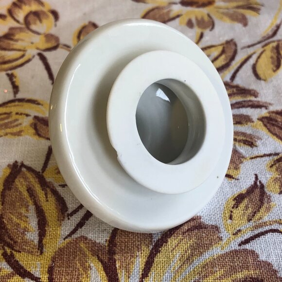 Vintage Hollohaza White with Red Rooster Small Ceramic Teapot or Creamer Hungary - Picture 7 of 7